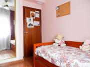 Acogedora habitación en alquiler en un apartamento de 4...