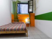 Acogedora habitación en apartamento de 12 habitaciones...