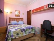 Acogedora habitación en apartamento de 3 dormitorios en...