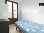 Acogedora habitación en apartamento de 4 dormitorios en...