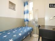 Acogedora habitación en apartamento de 4 dormitorios en...