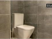 Acogedora habitación en apartamento de 5 dormitorios,...