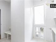 Acogedora habitación en apartamento de 7 habitaciones,...
