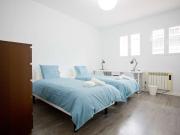 Acogedora habitación en el apartamento de 4 dormitorios...