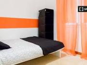 Acogedora habitación en un apartamento de 7 dormitorios...