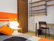 Acogedora habitación en un apartamento de 7 dormitorios...