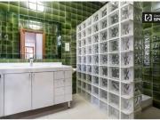 Acogedora habitación en un apartamento de 7...