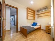 Acogedora habitación en un apartamento de 8 dormitorios,...