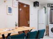 Acogedora habitación individual con aparcamiento para...