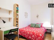 Acogedora habitación para alumnas en apartamento de 3...