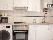 Acogedora y amplia habitación espaciosa
