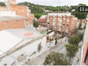 Acogedora y soleada habitación con baño, terraza y baño...