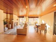 Acolhedor apartamento com terraços e vista de mar, em...