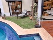 Versátil casa em condomínio para venda com 4 quartos,...