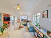 Aconchegante casa térrea em condomínio fechado na praia...