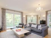 Acqua House, Melliss Avenue, 2 Bedroom Flat