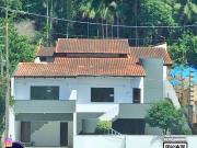 ACRC Imóveis CA03575 Casa para Locação no Bairro Escola...