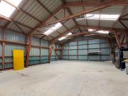 Local d'activité à vendre Saint Coulomb Zone...