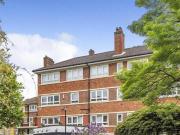 Adams Gardens Estate, Rotherhithe, 3 Bedroom Maisonette