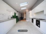 Addington Road, Reading RG1, 6 bed semi detached house...