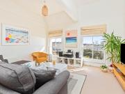 Adelaide Crescent, Hove 2 bed flat to rent £2,250 pcm...