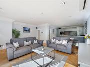 Adlington Road, Wilmslow, Cheshire SK9, 2 bed flat to...