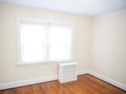 Admiral Apartments 2 Bedrooms, 1 Bathroom