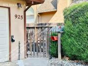 Adorable 3 Bedroom with office Upper Land Park Home with...