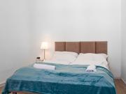 Adorable, Modern Apartment with Scenic Outlook, Vienna...