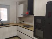 Adosada en alquiler en Nerja, Centro