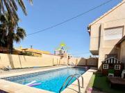 Adosada en alquiler en Torrevieja, Los Frutales