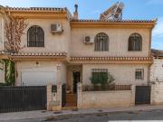 Adosada en venta en Cúllar Vega, Vega de granada zona...