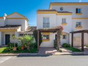 Adosada en venta en Estepona, New Golden Mile Adosada en venta en Estepona, New Golden Mile