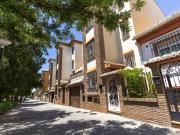 Adosada en venta en Granada, Granada