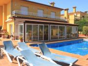 Adosada en venta en Lloret de Mar