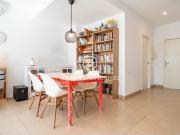 Adosado con terraza y vistas despejadas en Fondo Somella