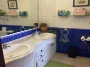 ADOSADO DE 3 DORMITORIOS A 500 M. DEL MAR CON PISCINA...