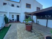 ADOSADO EN AVENIDA DIPUTACIÓN CON CARBONEROS