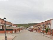 ADOSADO EN VILLANUEVA DE LA REINA