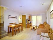 Adosado tipo triplex en Guardamar del Segura