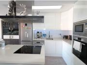 ADOSADO TOTALMENTE REFORMADO EN LOS BALCONES, TORREVIEJA