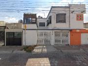 AF VENTA DE CASA EN RECUPERACION BANCARIA EN LOMAS DEL...