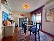 Affascinante casa unifamiliare di 5.5 locali con...