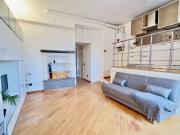 Affittasi intero bilocale con camera doppia