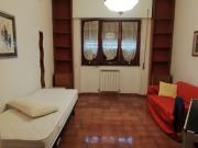 AFFITTASI AMPIA CAMERA SINGOLA A 350