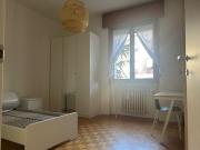 Affittasi ampia singola in zona Cittadella tra il centro...