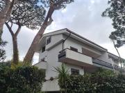 Affittasi Appartamento, Fregene signorile nel verde MESI...