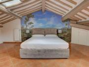 Affittasi Appartamento, Mansarda Piazza in Lucina... Affittasi Appartamento, Mansarda Piazza in Lucina...