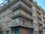 Affittasi Appartamento, Paroli via Eleonore Duse Annunci... Affittasi Appartamento, Paroli via Eleonore Duse Annunci...