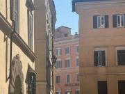 Affittasi Appartamento, Piazza S.Salvatore in Campo...